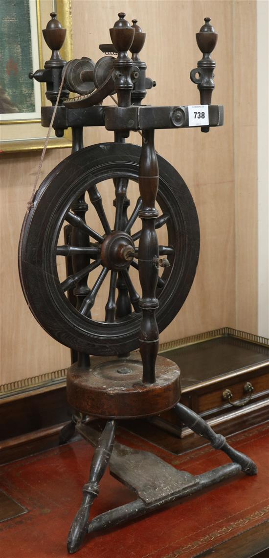 An ash and fruitwood spinning jenny, 19th century